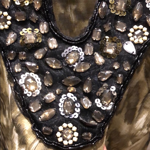 Top - Picture 3 of 4